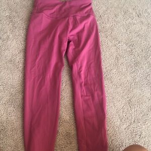 athletic leggings